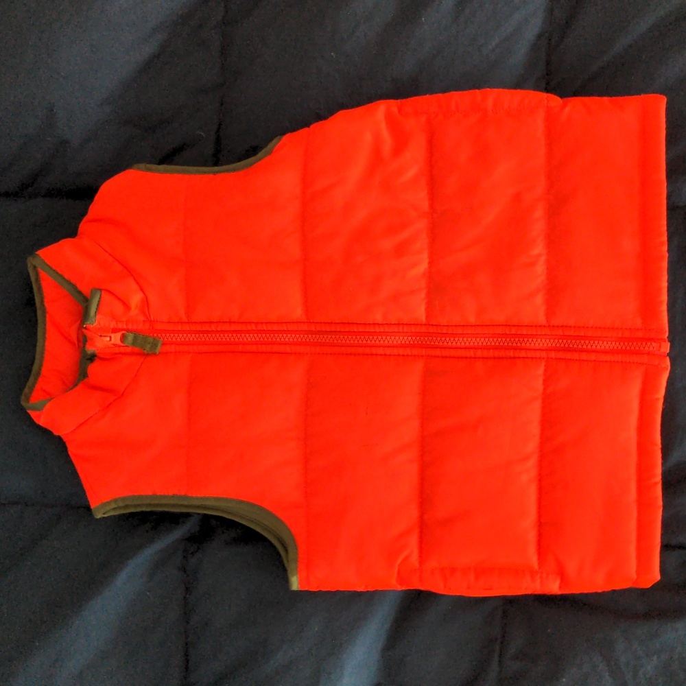 🧡 Bright Orange Puffer Vest